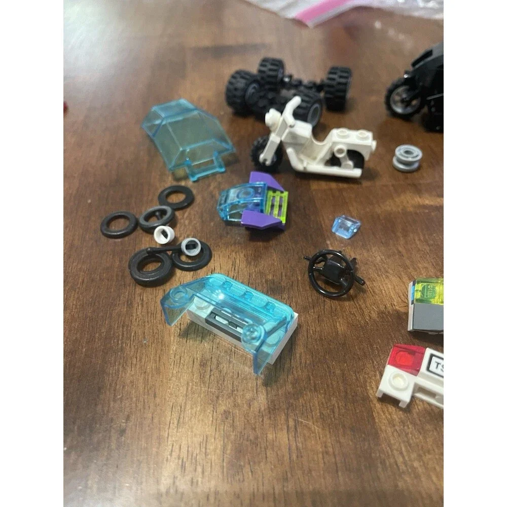 Lot Of Assorted Car Lego Pieces And Accessories